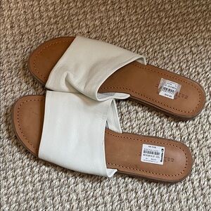 Buckle Cream Slide Sandals